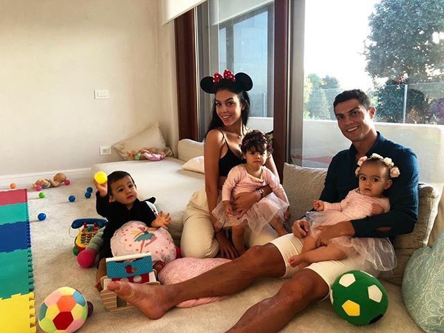 Cristiano Ronaldo Bahkan Lebih Populer ketimbang Justin Bieber atau Taylor Swift