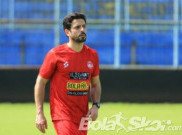 Eduardo Almeida Bawa Kolega untuk Benahi Fisik Arema FC