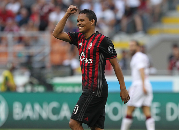 Bacca Ungkap Alasan Bertahan Di AC Milan
