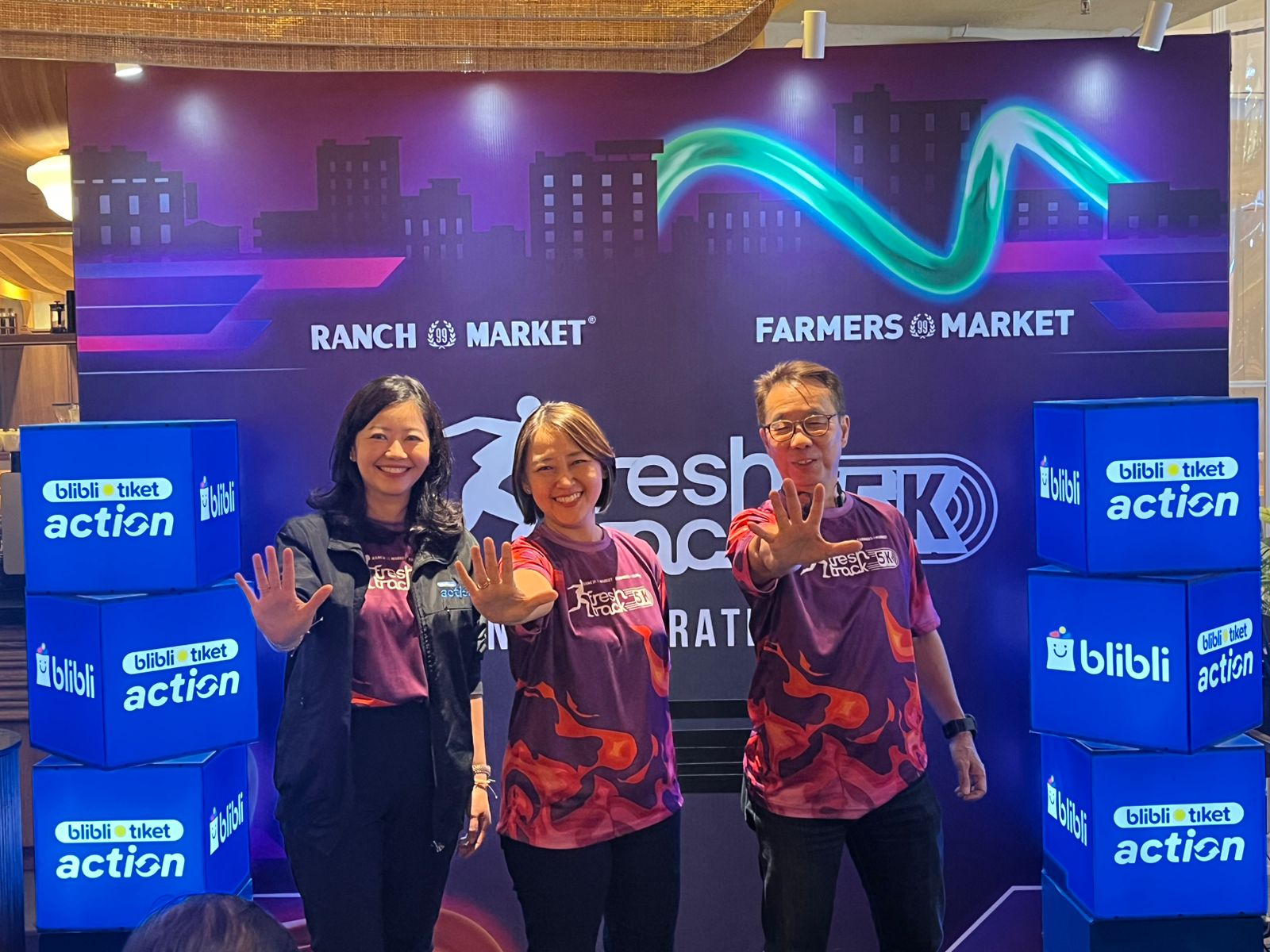 Fresh Track 5K Digelar Malam Hari, Usung Konsep Berbeda dan Misi Keberlanjutan Menanam Mangrove