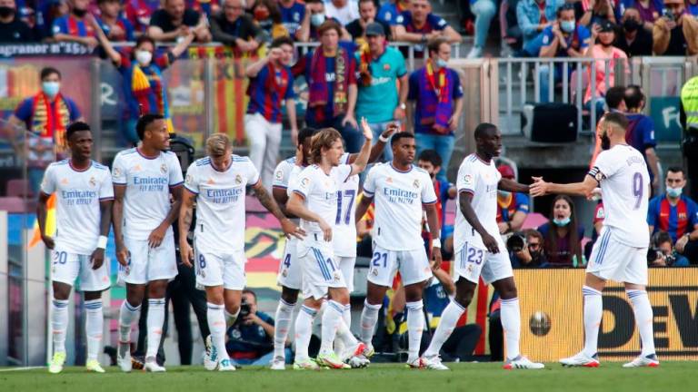Xavi Latih Barcelona, Penggawa Real Madrid Ketar-ketir