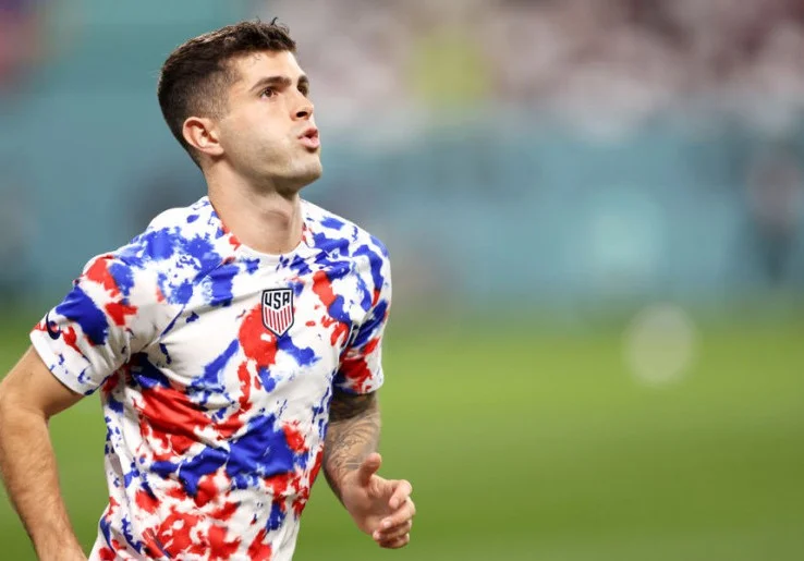 Dirumorkan Kencan dengan Sydney Sweeney, Bintang AC Milan Angkat Bicara