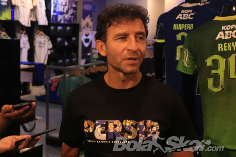Luis Milla Bicara soal Sukses Persib dari Bola Mati