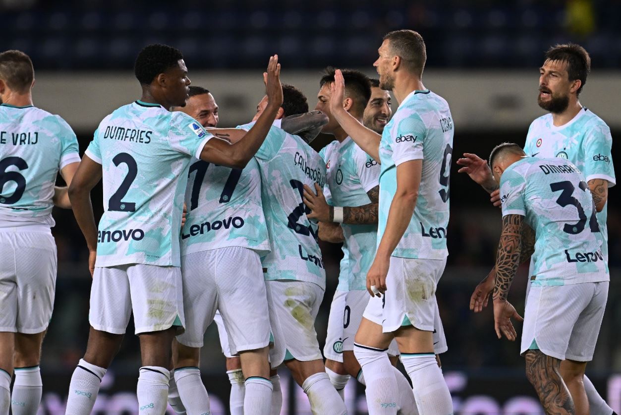 Inter Milan Punya Kewajiban Finis di Empat Besar