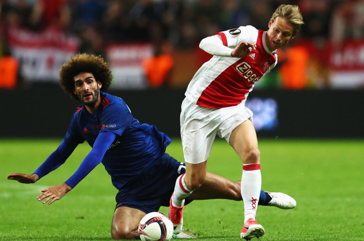 Barcelona Siapkan Dana 35 Juta Euro untuk Merekrut Rising Star Ajax Amsterdam