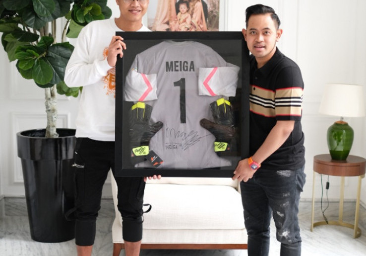 Viking Jakarta Bantu Mantan Kiper Arema FC dan Timnas Indonesia