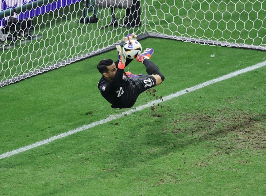 Bintang Laga Portugal Vs Slovenia: Diogo Costa, Protagonis Selecao das Quinas
