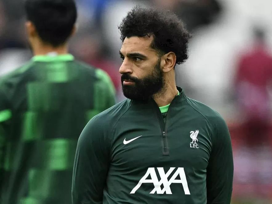 Meski Ribut dengan Jurgen Klopp, Mohamed Salah Bertahan di Liverpool