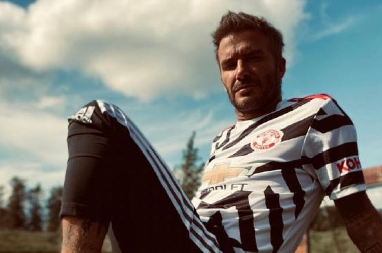 Manchester United Rilis Penampakan Jersey Alternatif: Baju Diejek, David Beckham Dipuji