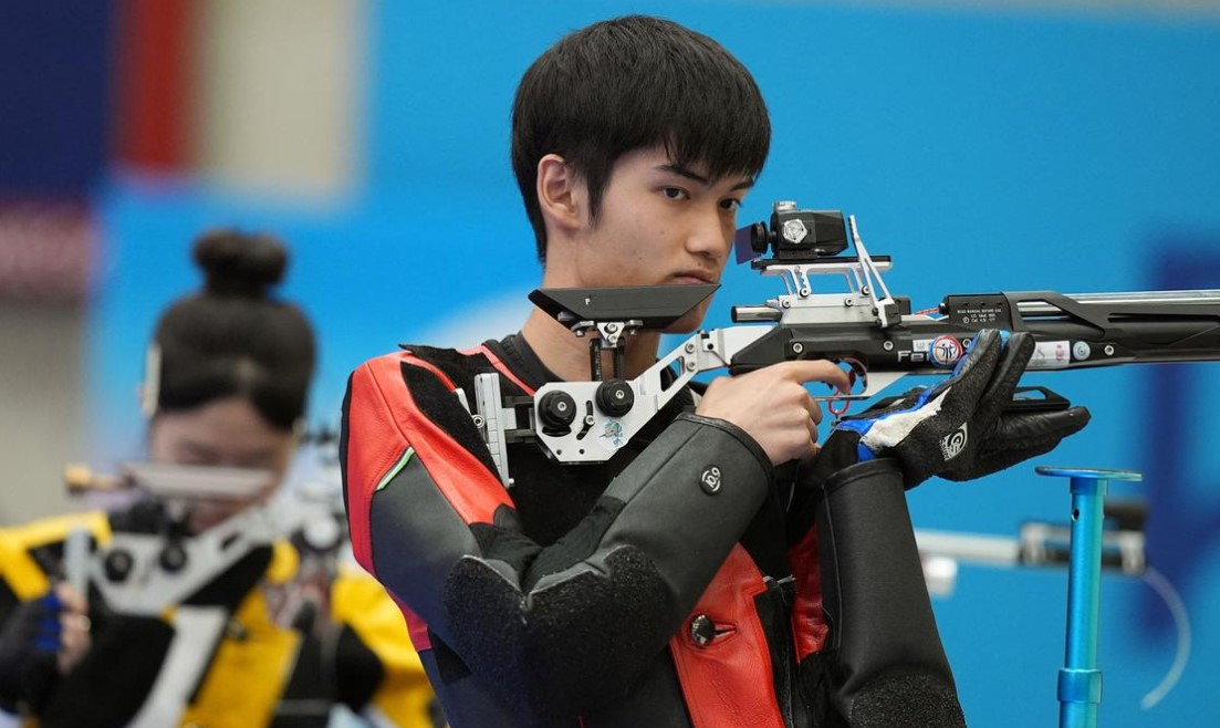 China Sabet Medali Emas Pertama Olimpiade Paris 2024