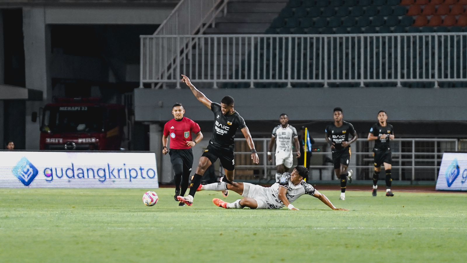 Pelatih Dewa United FC Beberkan Pentingnya Kemenangan atas Bali United