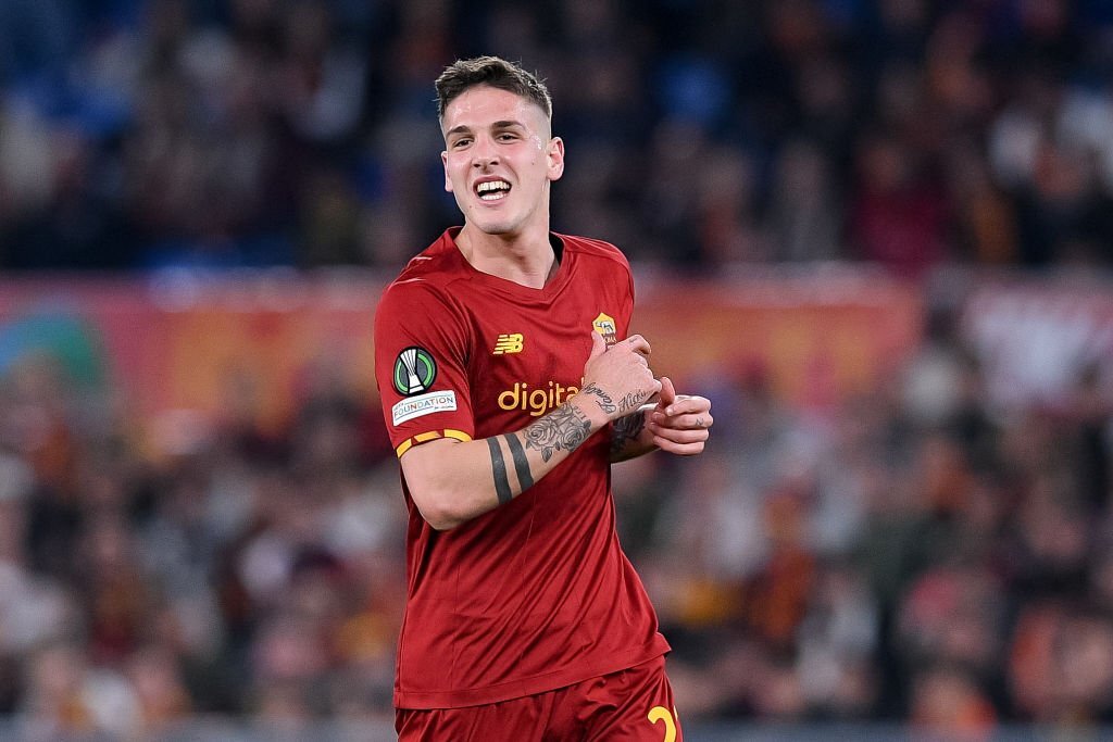 Diburu Milan dan Juventus, Roma Buka Peluang Jual Zaniolo