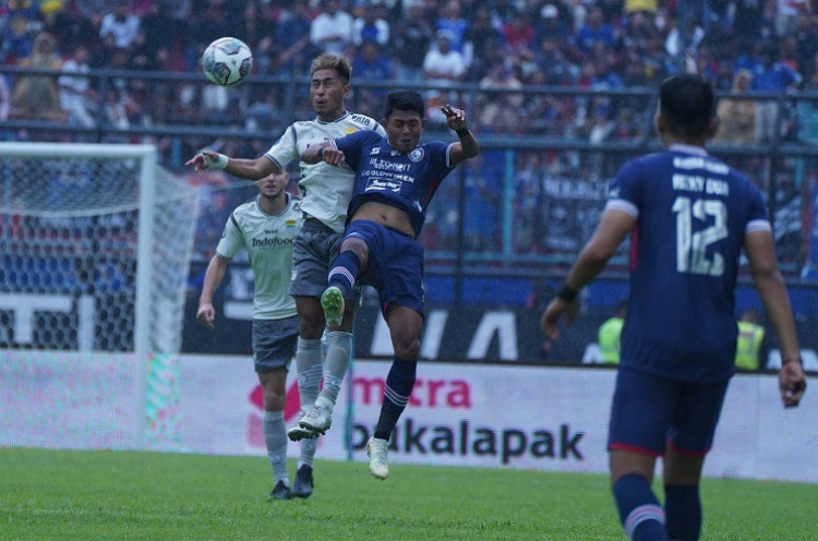 Hasil Liga 1 2022/2023: Comeback, Persib Kalahkan Arema FC di Kanjuruhan
