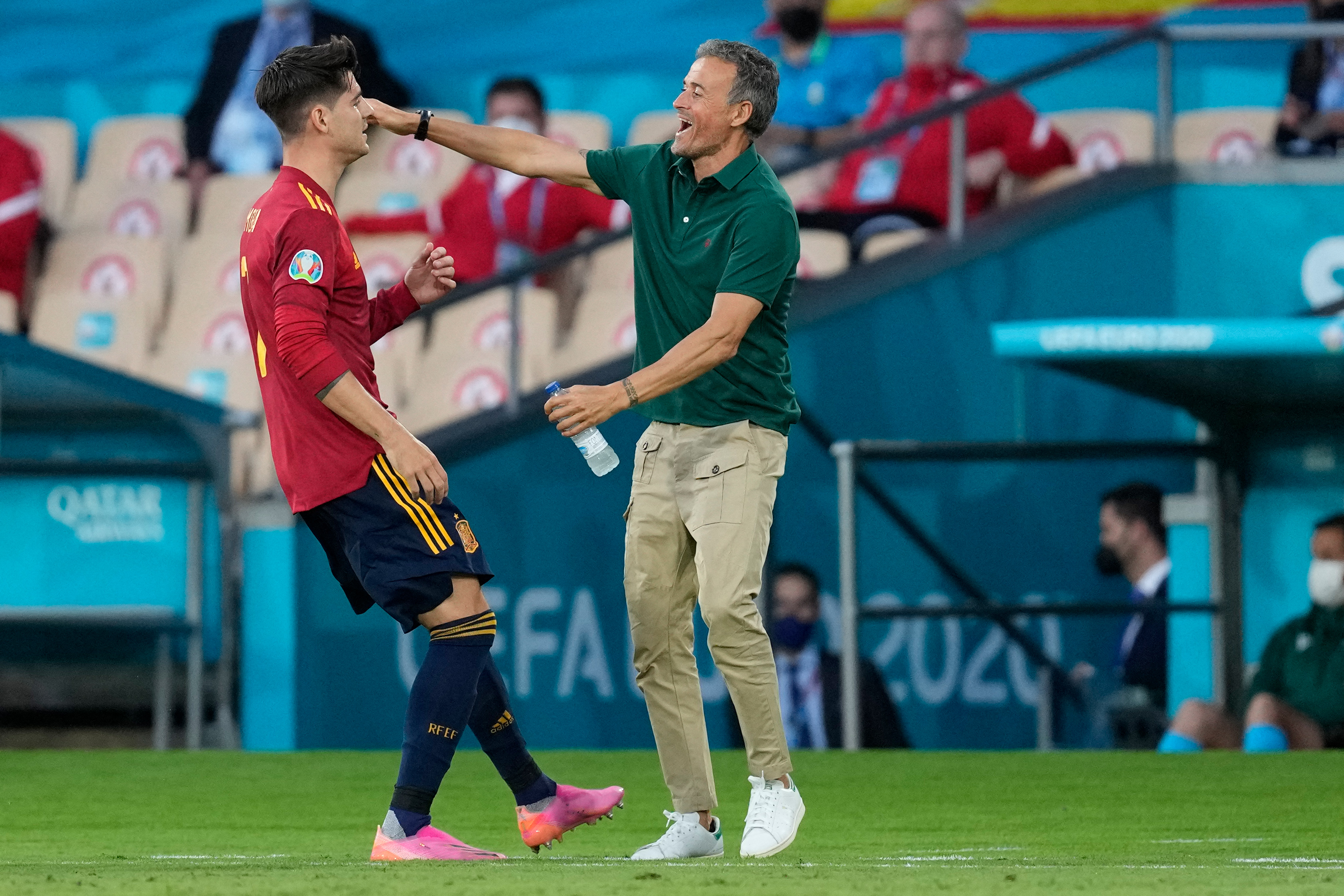 Spanyol Belum Pernah Menang, Luis Enrique Yakin Masih Bisa Lolos