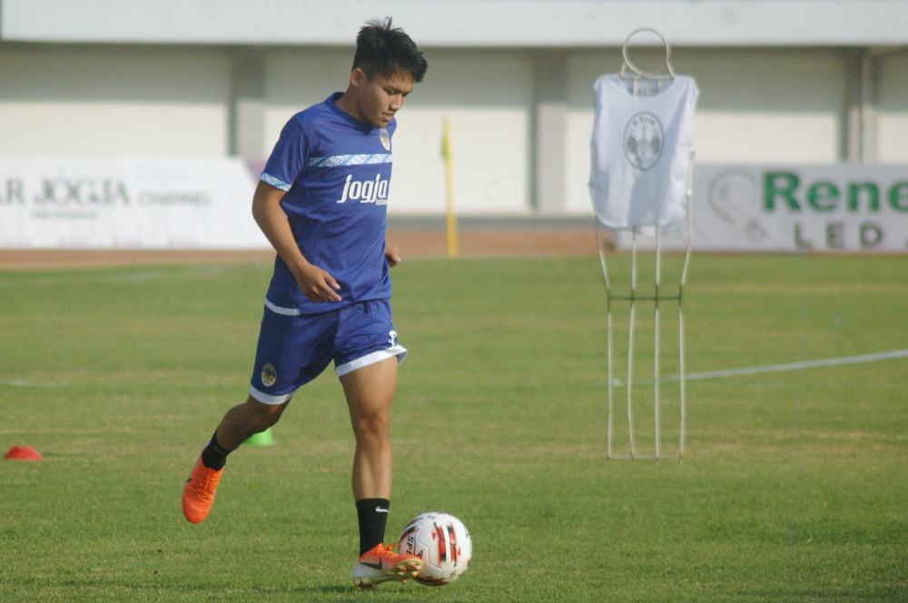 Liga 2: PSIM Jogja Sudah Bisa Mainkan Witan Sulaeman Kontra Persiba, Aji Santoso Pikirkan Risiko