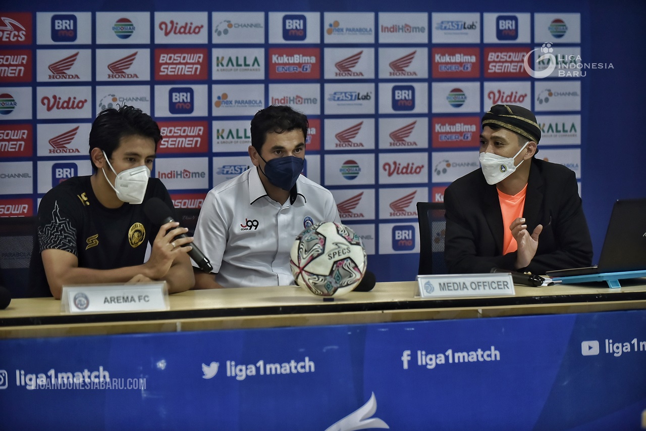Soal Kartu Merah, Pelatih Arema FC Berpikir Objektif