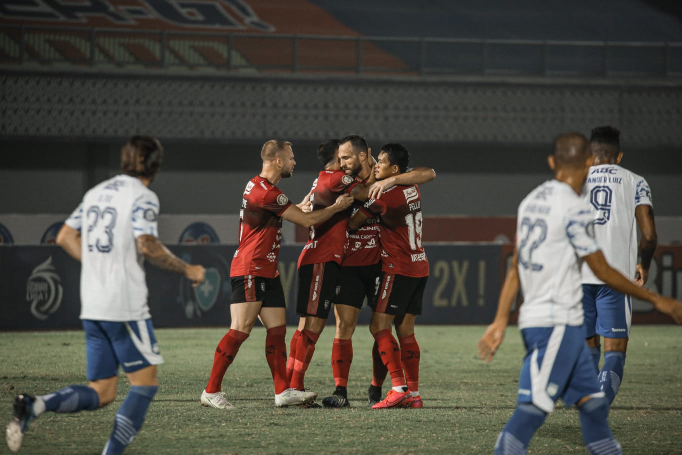 Hasil Liga 1: Satu Kartu Merah, Bali United Tahan Persib
