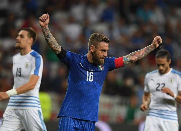 Italia Hajar Uruguay Tiga Gol Tanpa Balas