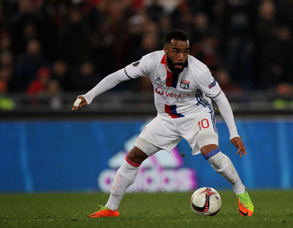 Lacazette Dipastikan Merapat ke Arsenal