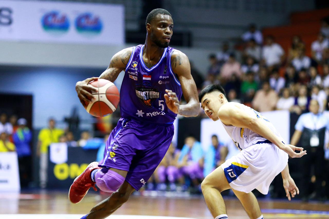 Debut Manis Pelatih Amartha HangTuah di IBL 2020