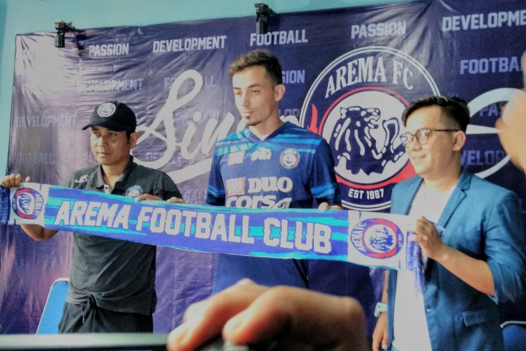Tak Ada Jaminan Pemain Asing Arema Bisa Jadi Starter