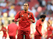 Cari Bek Tangguh, Juventus Targetkan Virgil van Dijk