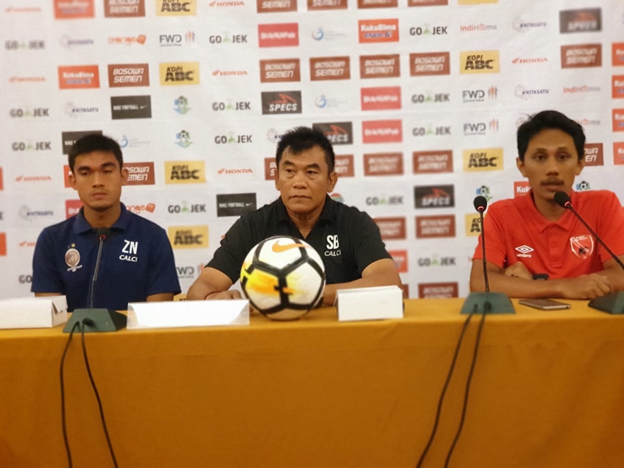 Demi Poin, Pelatih Sriwijaya FC Petakan Penjegalan Pemain PSM Makassar