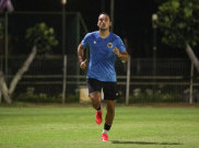 Ezra Walian Bertekad Bawa Timnas Indonesia Lebih Berprestasi