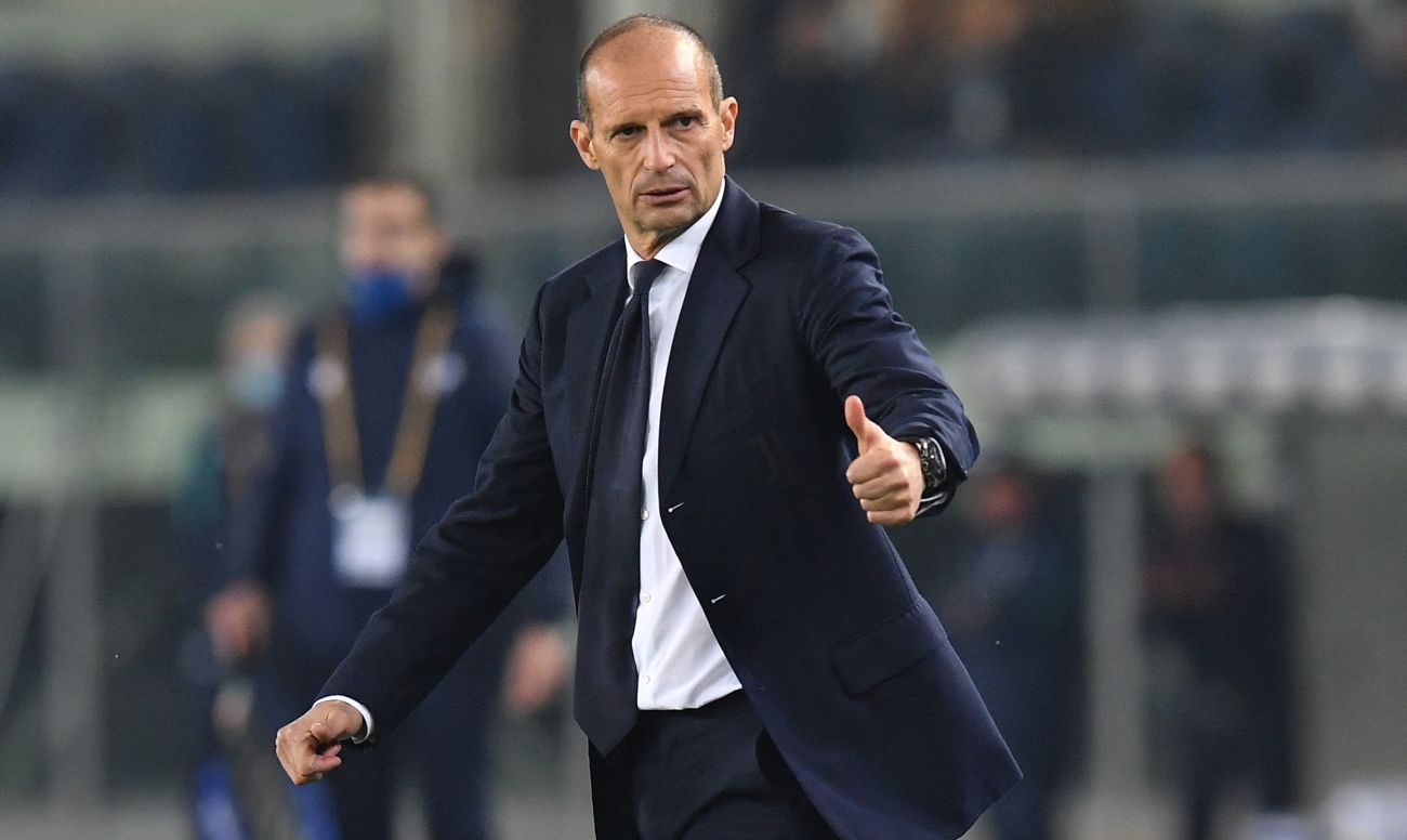 Juventus Terseok-seok, Massimiliano Allegri Dibela Mantan Anak Asuhnya