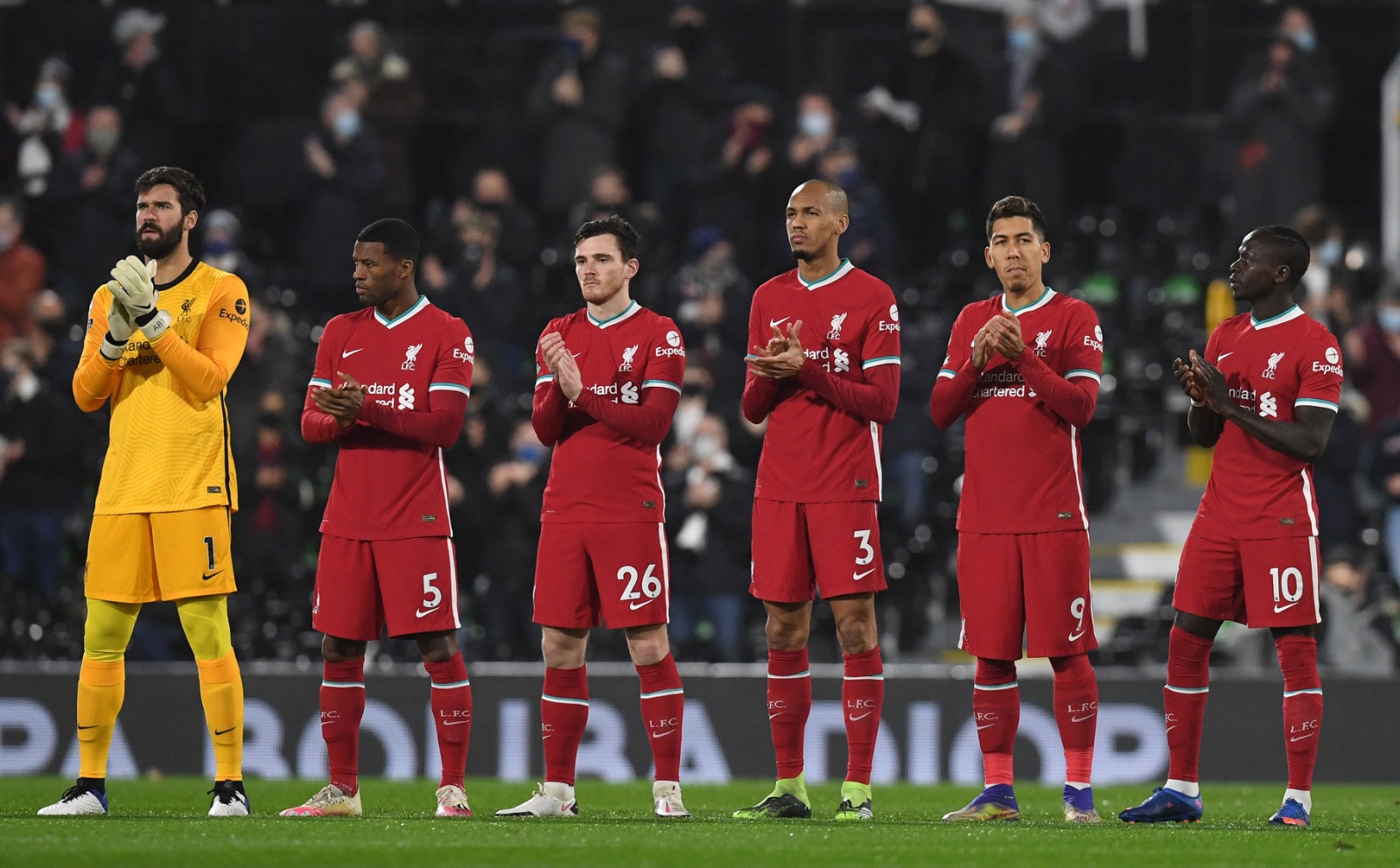 Joel Matip Cedera, Liverpool Didesak Beli Bek Senior