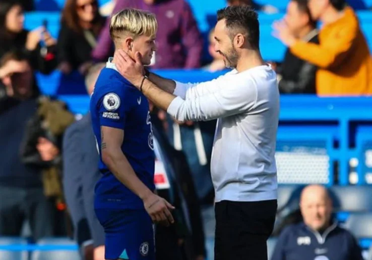 Eksodus Pemain Chelsea: Mudryk dan Adarabioyo Gabung Tottenham, Sanchez Hengkang ke Como