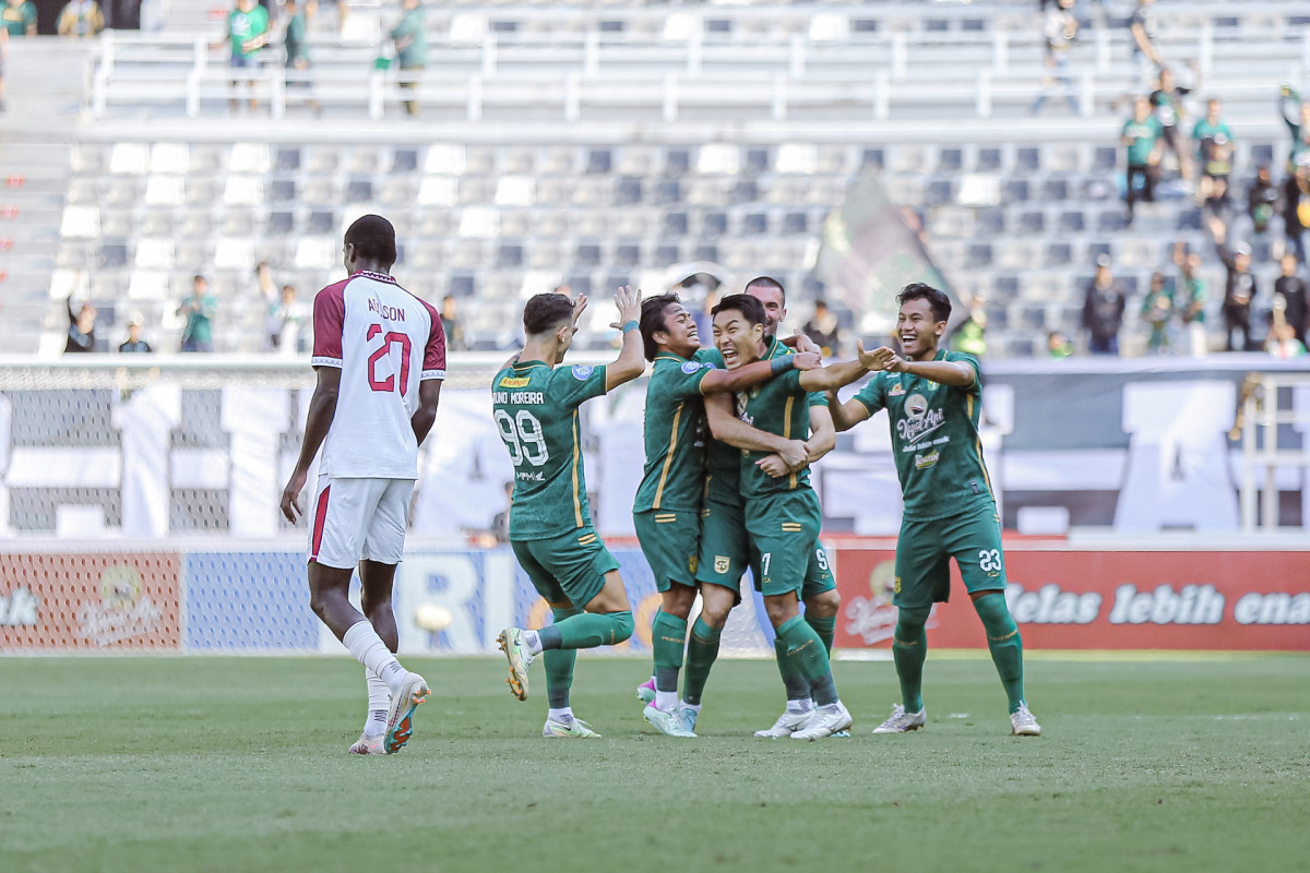 Hasil Liga 1: Gol Indah Song Ui-young buat Persebaya Bungkam PSM