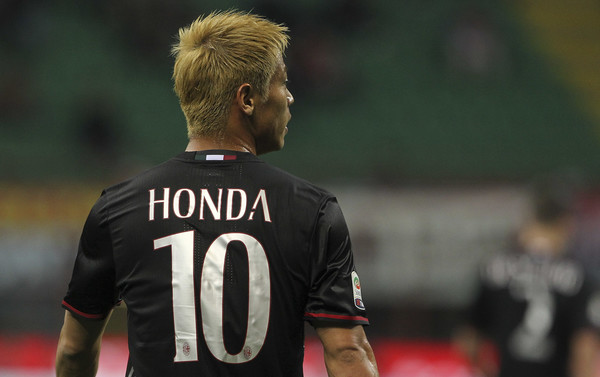 Gagal di AC Milan, Keisuke Honda Siap Kembali ke Italia