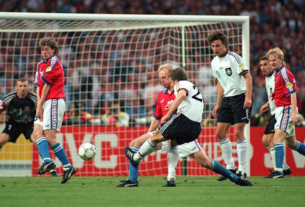 Cerita Klasik Euro: Oliver Bierhoff, Pahlawan Jerman pada 1996