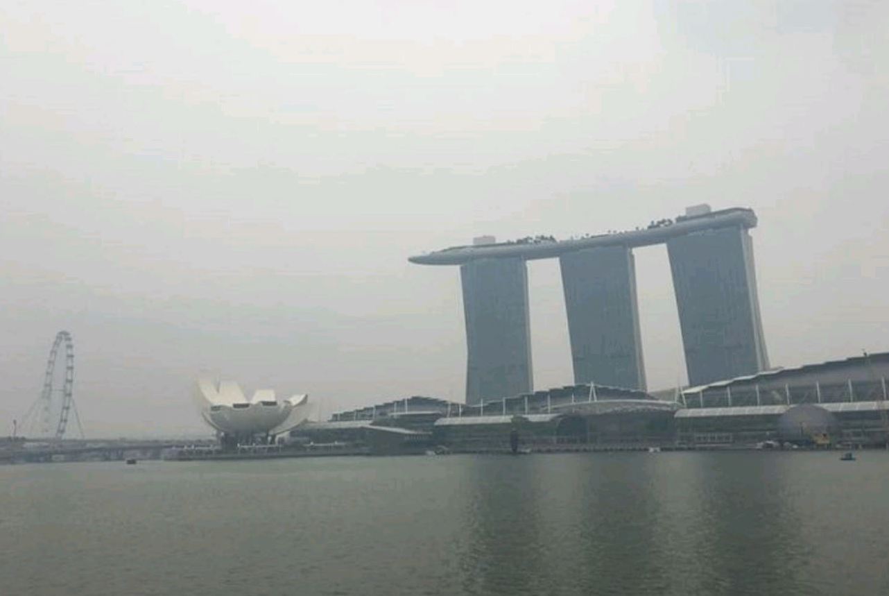 Kabut Asap Menganggu Singapura