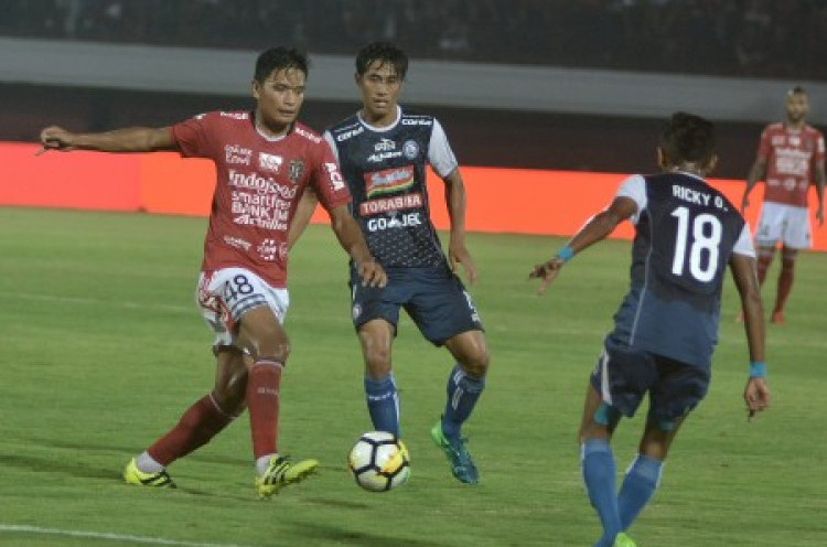 Bali United 1-0 Arema FC: Gol Tunggal Lilipaly Menangkan Serdadu Tridatu