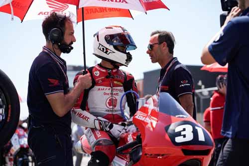Gerry Salim Gantikan Posisi Dimas Ekky di CEV Moto2