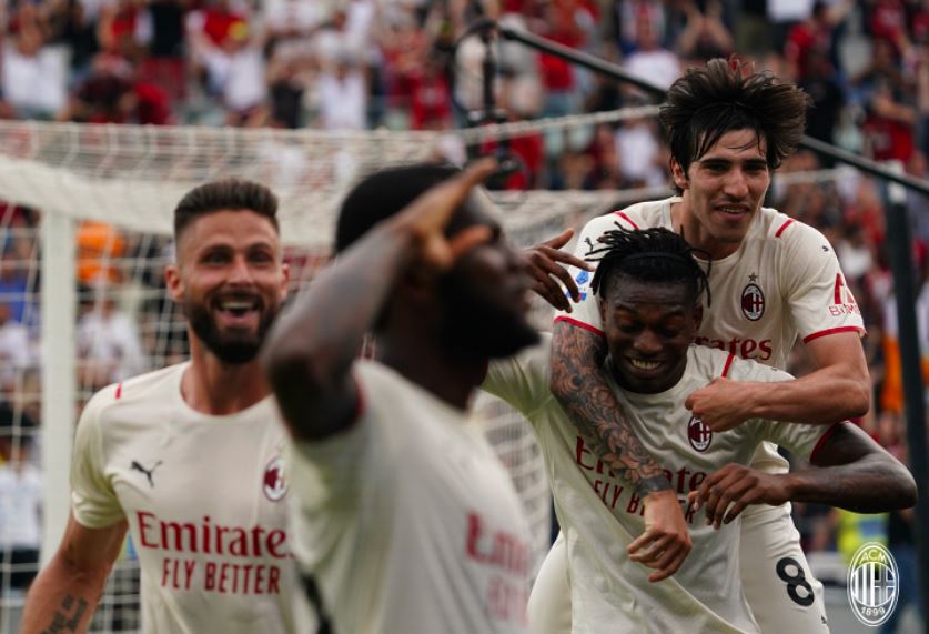 Hasil Pekan Terakhir Serie A: AC Milan Akhiri Penantian Scudetto