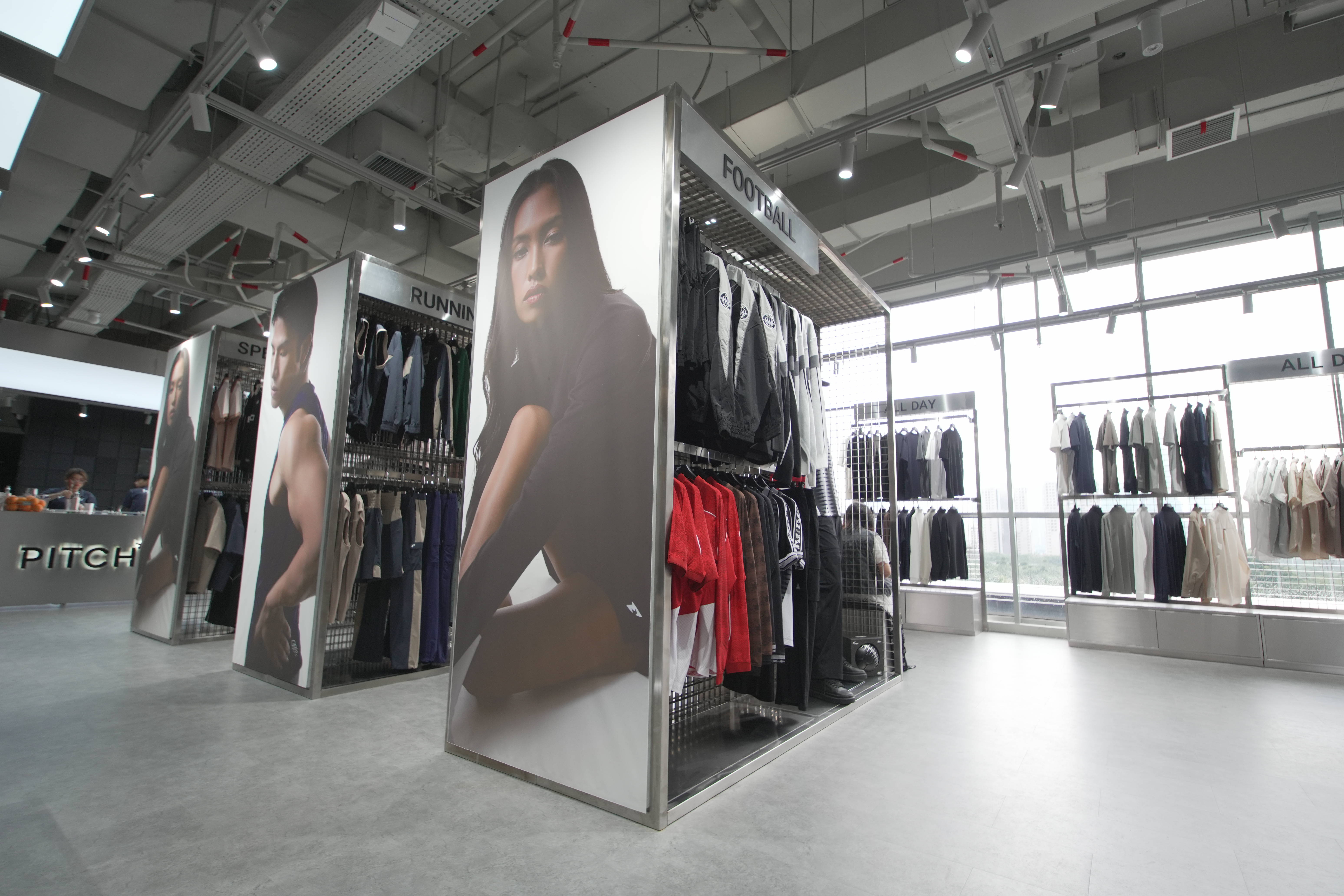 Erspo Resmi Buka Flagship Store Pertamanya, Kental Nuansa Sport dan Lifestyle