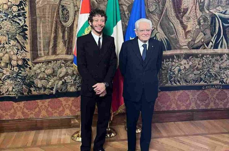 Buah Tangan Rossi untuk Presiden Italia