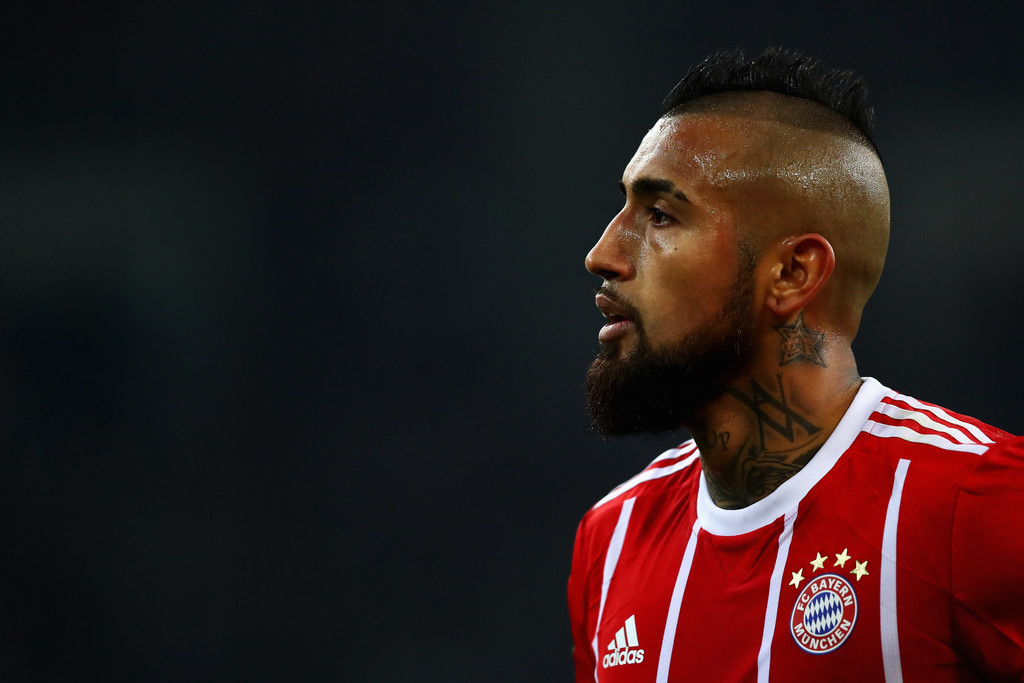Barcelona Ingin Segera Rampungkan Transfer Arturo Vidal