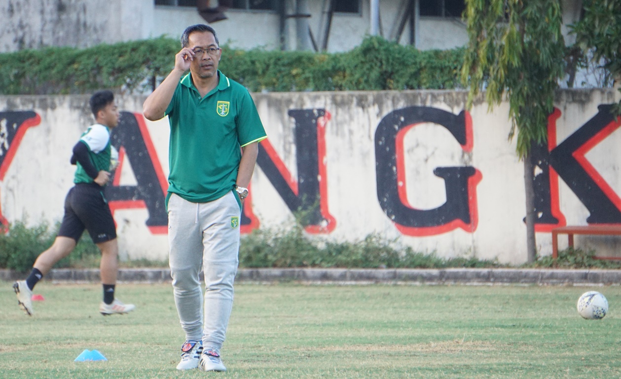 Alasan Aji Santoso Dikontrak Persebaya hingga 2020