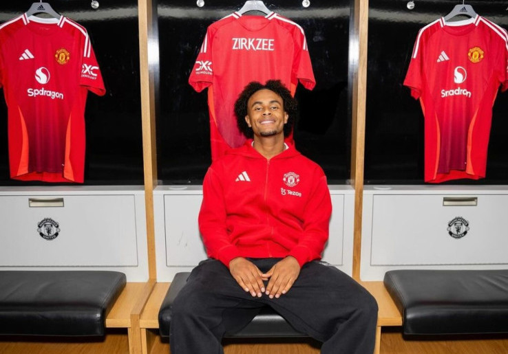 Joshua Zirkzee Salah Mengambil Keputusan kala Menerima Tawaran Gabung Manchester United