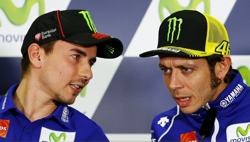 Hubungan Rossi dan Lorenzo Sempat Rumit
