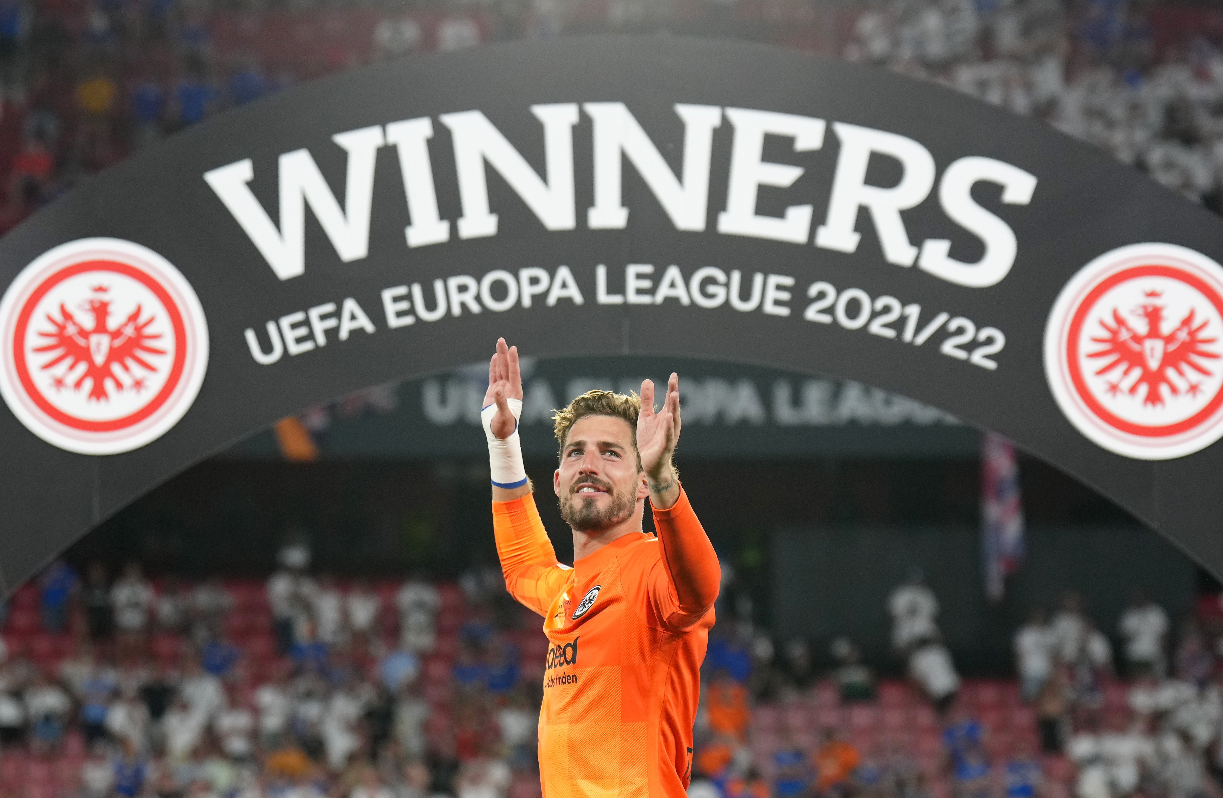 Kevin Trapp Perkuat Mitos Tinggalkan PSG Akan Juara Kompetisi Eropa