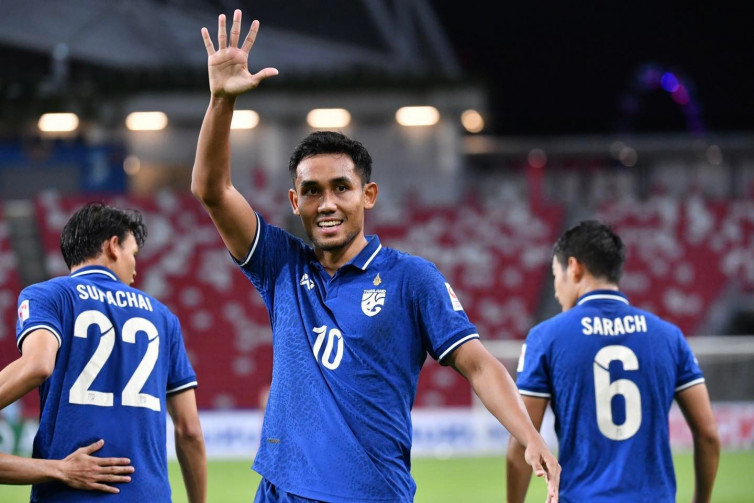 Teerasil Dangda, Paling Hobi Bobol Gawang Timnas Indonesia di Piala AFF