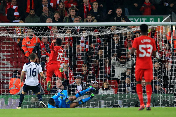 Hasil EFL Cup: Liverpool Taklukan Tottenham Di Anfield Stadium