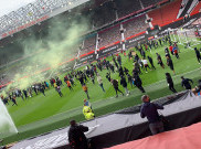Breaking News, Suporter Manchester United Rusuh di Old Trafford Jelang Kontra Liverpool