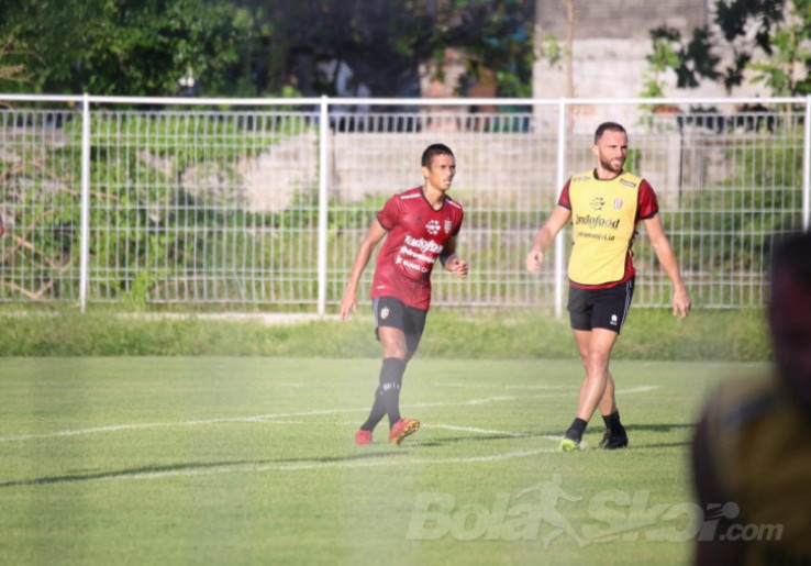 Reuben Silitonga Punya Kans Debut untuk Bali United