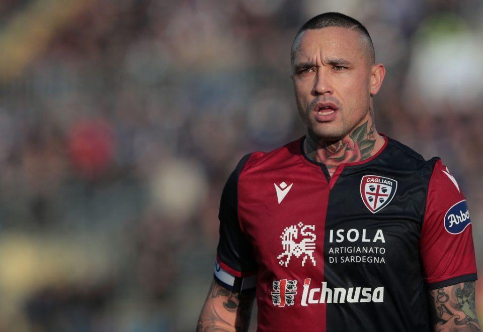 Lupakan Sepak Bola, Radja Nainggolan Fokus Jaga Istri dari Virus Corona